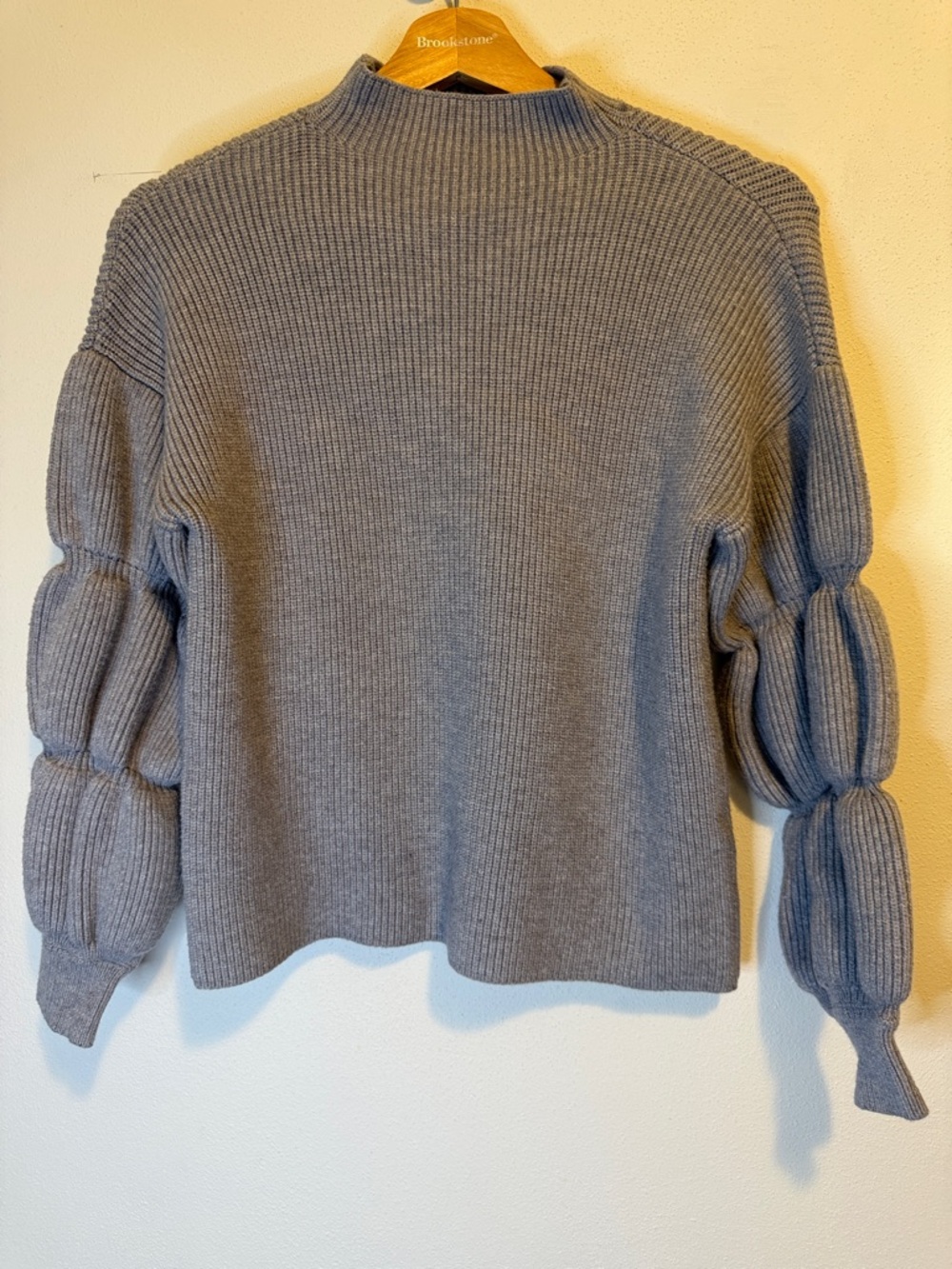 Kirundo Women’s Puff-Sleeve Ribbed Sweater - Gray